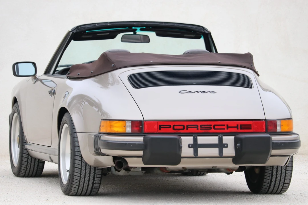 1984 Porsche 911 Carrera 3.2 - Image 7 of 31