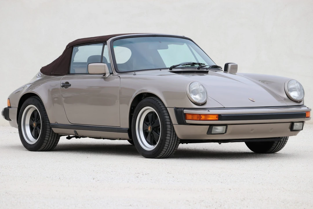 1984 Porsche 911 Carrera 3.2 - Image 26 of 31