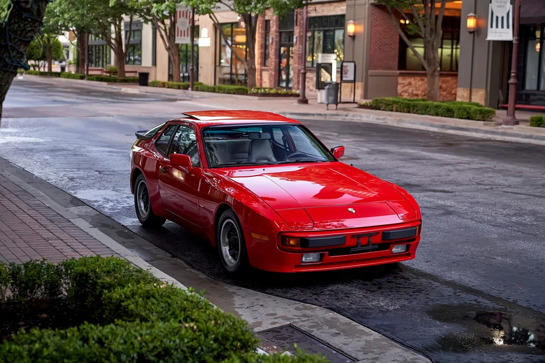 1984 Porsche 944 - Image 18 of 31