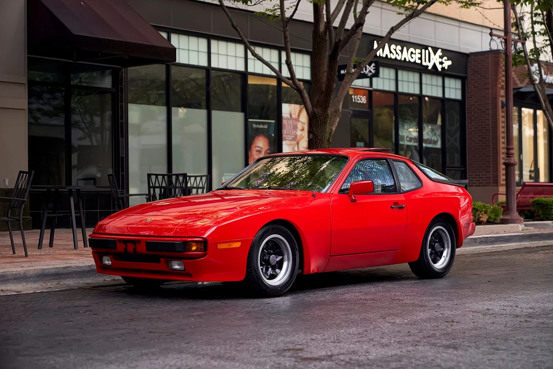 1984 Porsche 944 - Image 5 of 31