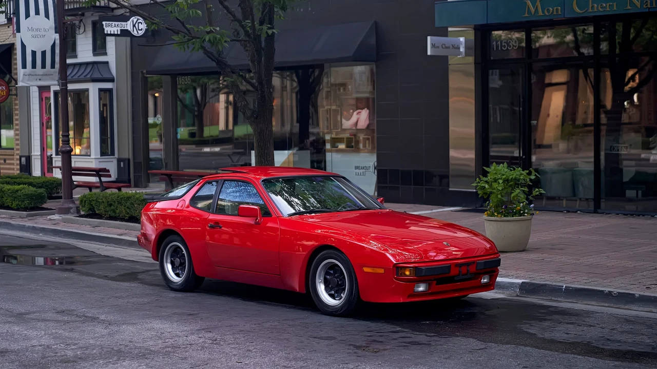 1984 Porsche 944 - Image 23 of 31