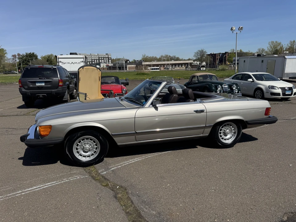 1985 Mercedes-Benz R107 SL-Class - Image 4 of 31