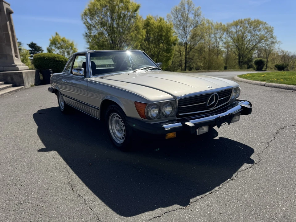 1985 Mercedes-Benz R107 SL-Class - Image 7 of 31