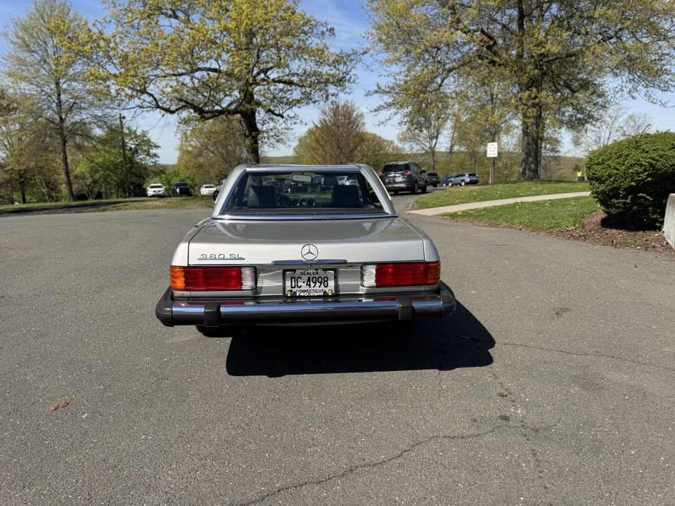 1985 Mercedes-Benz R107 SL-Class - Image 11 of 31