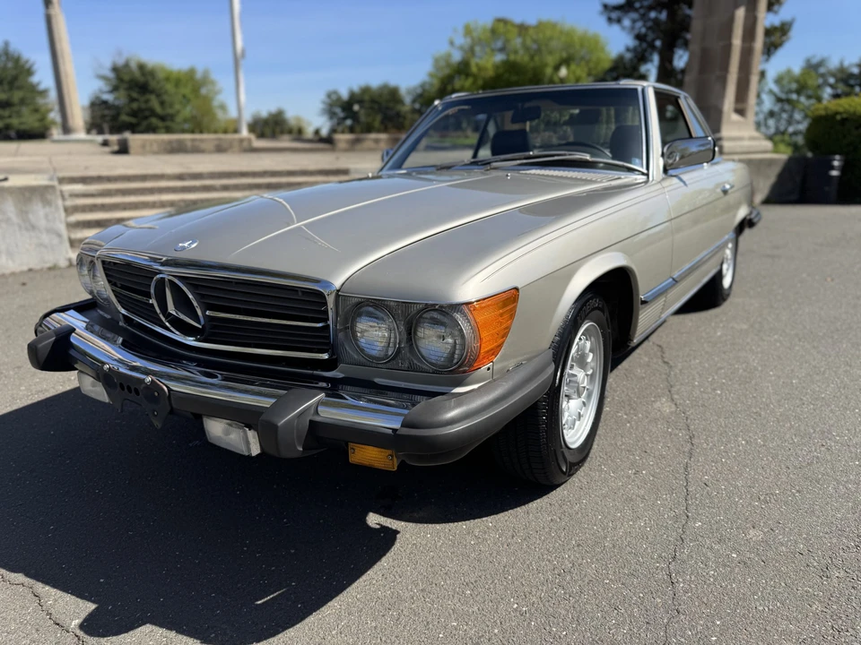 1985 Mercedes-Benz R107 SL-Class - Image 16 of 31