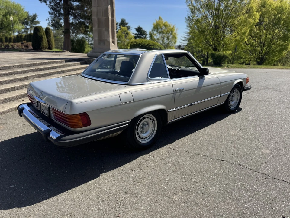 1985 Mercedes-Benz R107 SL-Class - Image 23 of 31