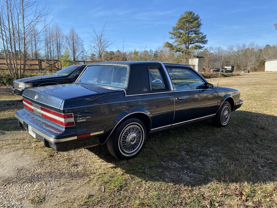 1987 Buick Century - Image 10 of 31