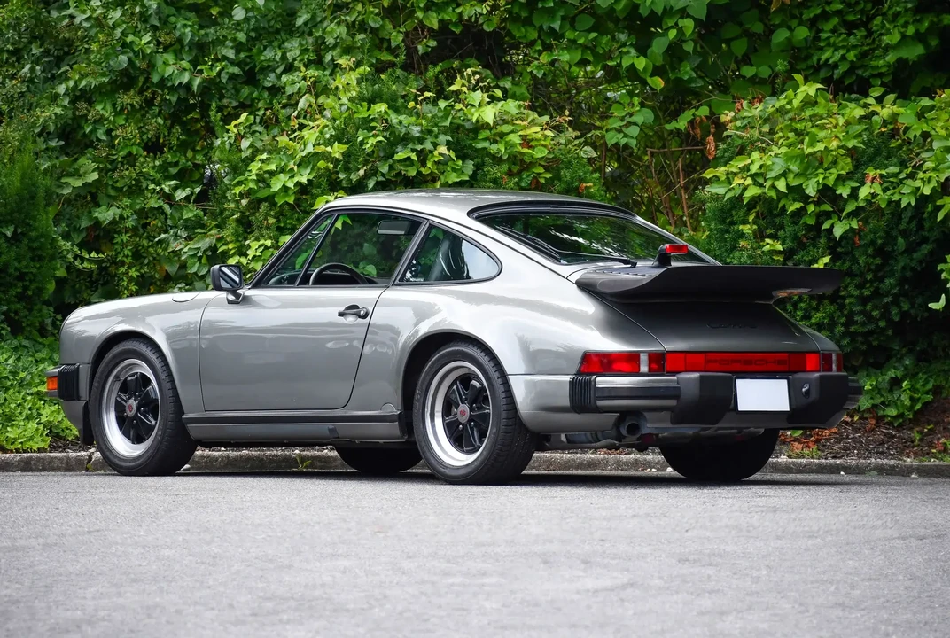 1987 Porsche 911 Carrera 3.2 - Image 4 of 6