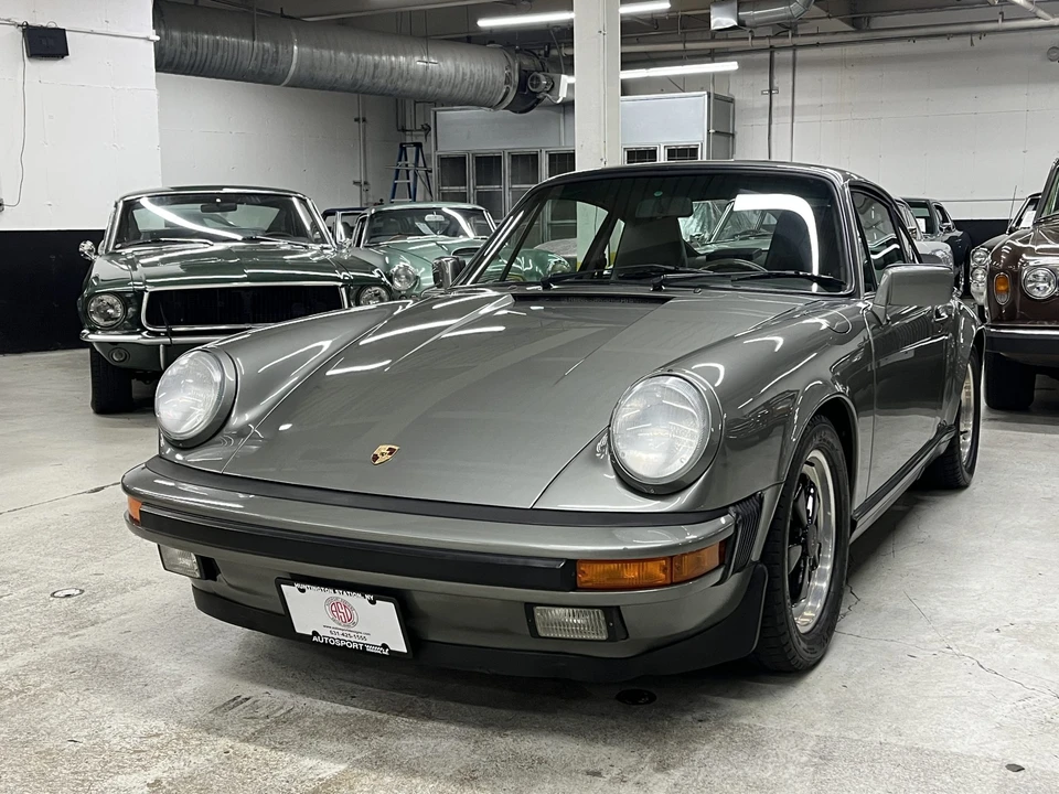 1987 Porsche 911 Carrera 3.2 - Image 11 of 31