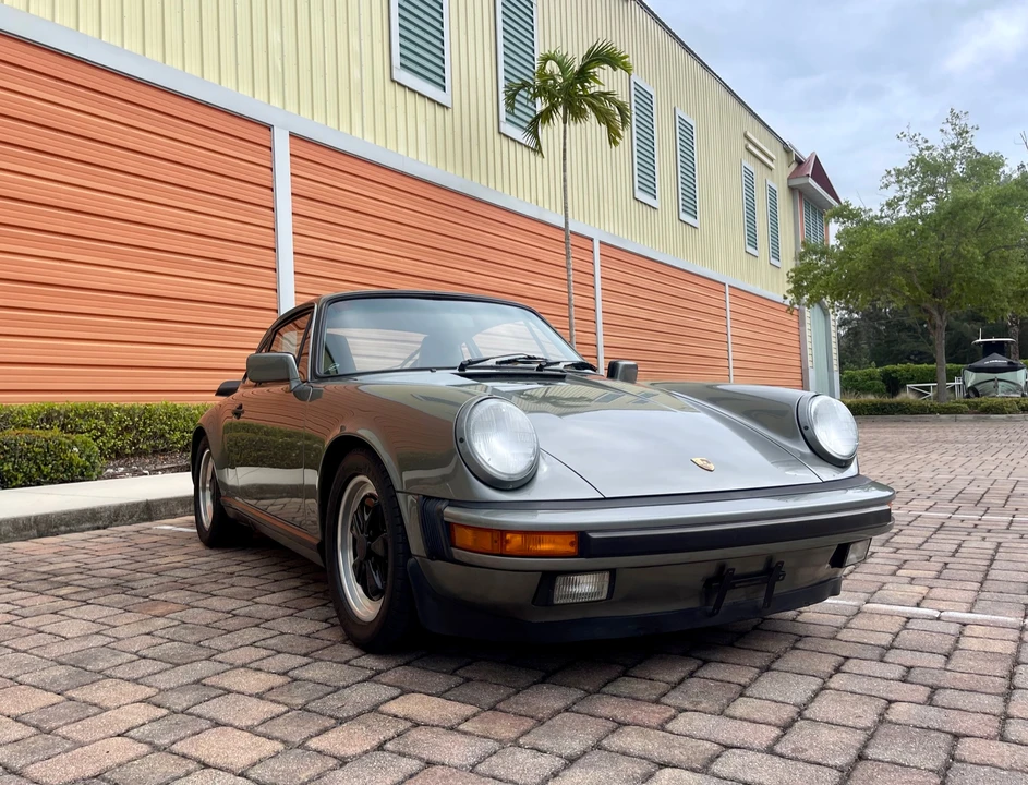 1987 Porsche 911 Carrera 3.2 - Image 18 of 31