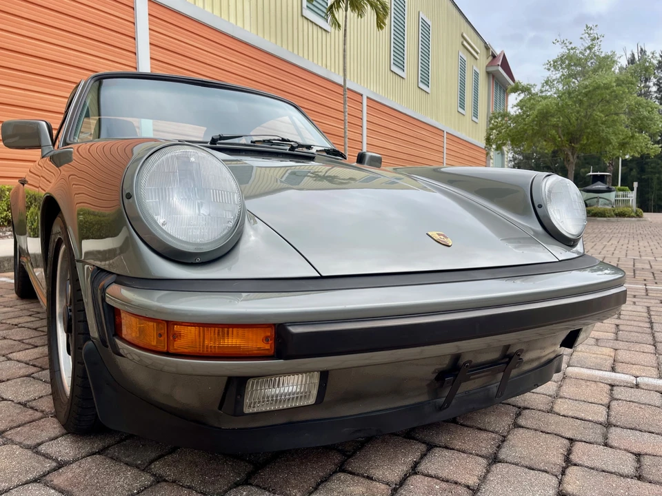 1987 Porsche 911 Carrera 3.2 - Image 19 of 31