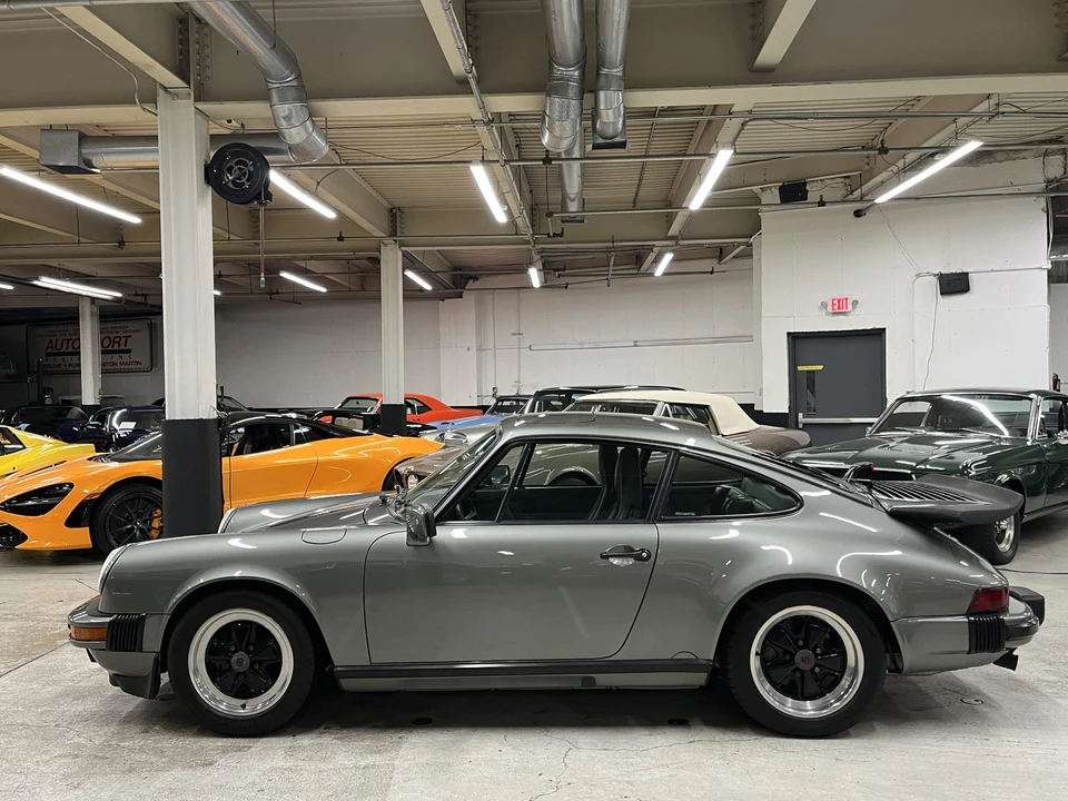 1987 Porsche 911 Carrera 3.2 - Image 12 of 31