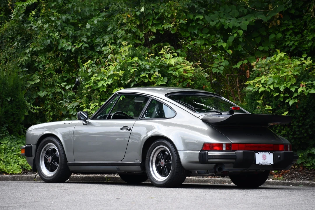 1987 Porsche 911 Carrera 3.2 - Image 4 of 31
