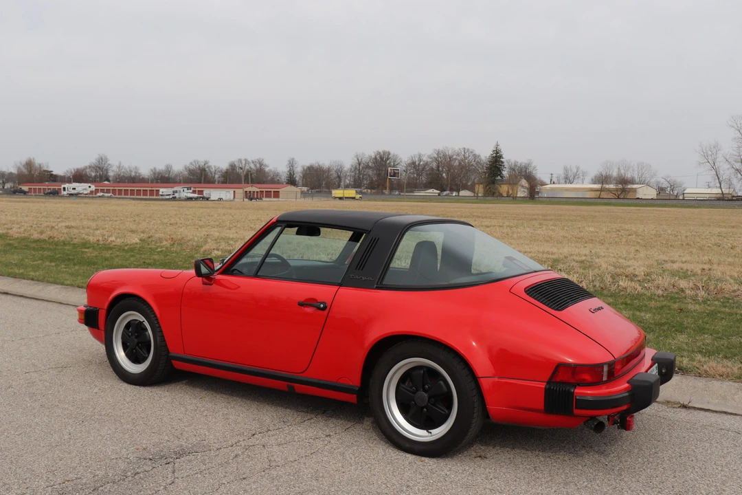 1987 Porsche 911 Carrera 3.2 - Image 14 of 31
