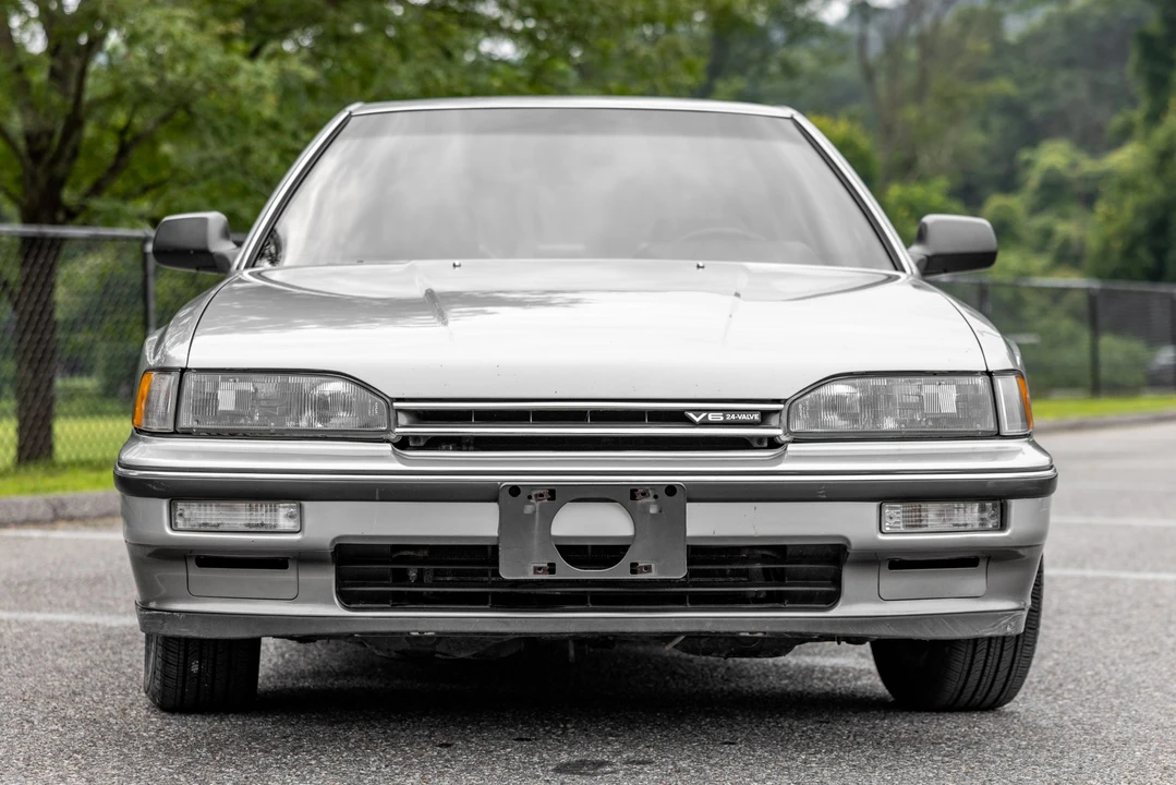1988 Acura Legend 1st Gen - Image 3 of 31