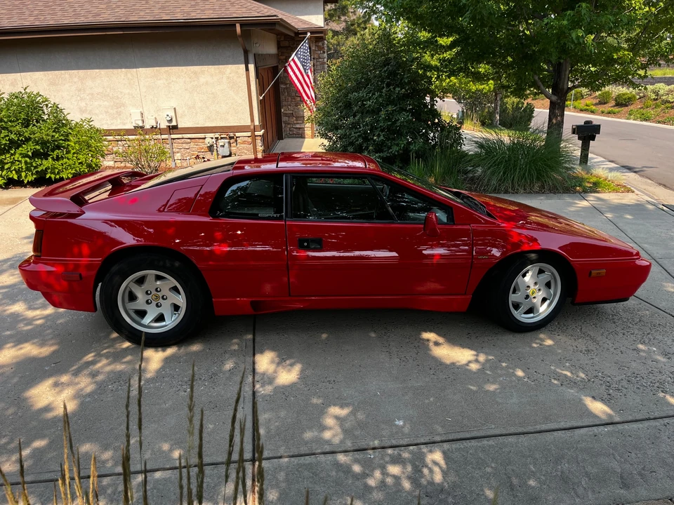 1988 Lotus Esprit X180 - Image 10 of 31