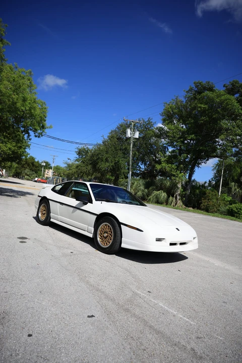 1988 Pontiac Fiero GT - Image 15 of 31