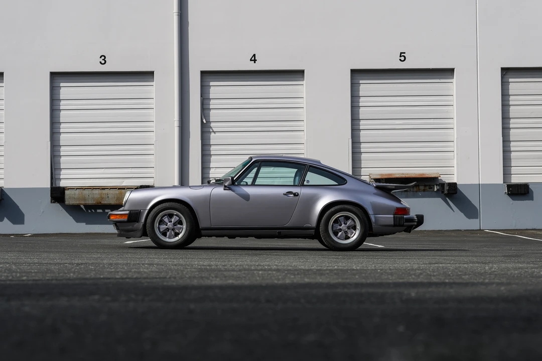 1988 Porsche 911 Carrera 3.2 - Image 16 of 31
