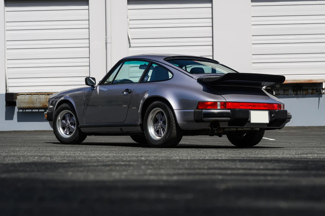 1988 Porsche 911 Carrera 3.2 - Image 23 of 31