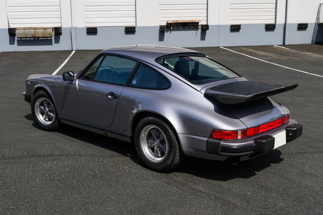 1988 Porsche 911 Carrera 3.2 - Image 26 of 31