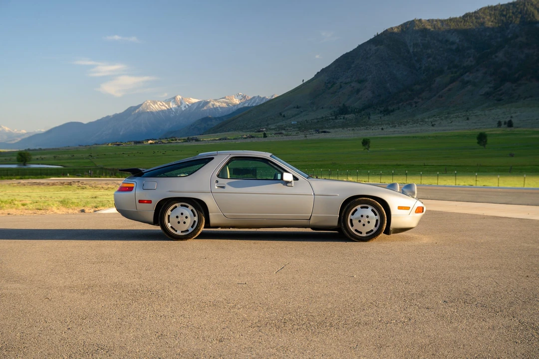 1988 Porsche 928 S4 - Image 20 of 31