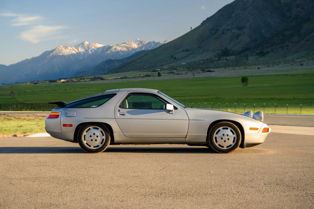 1988 Porsche 928 S4 - Image 21 of 31