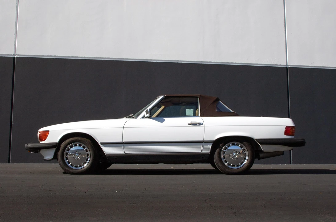 1989 Mercedes-Benz R107 SL-Class - Image 14 of 31