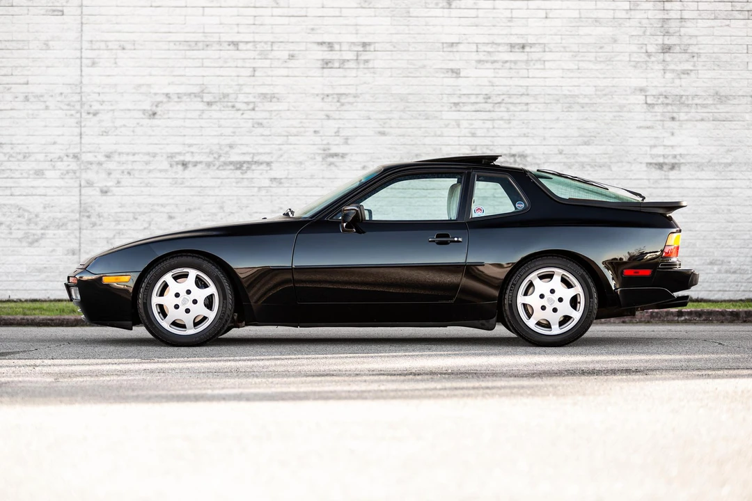 1989 Porsche 944 Turbo - Image 4 of 31