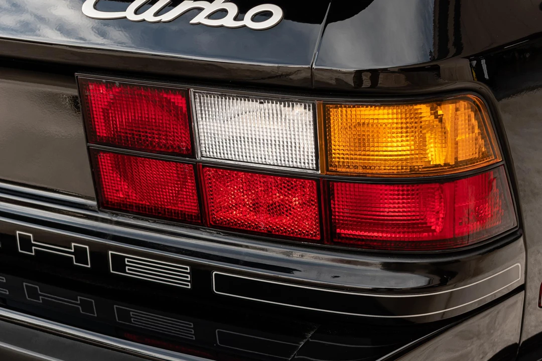 1989 Porsche 944 Turbo - Image 21 of 31
