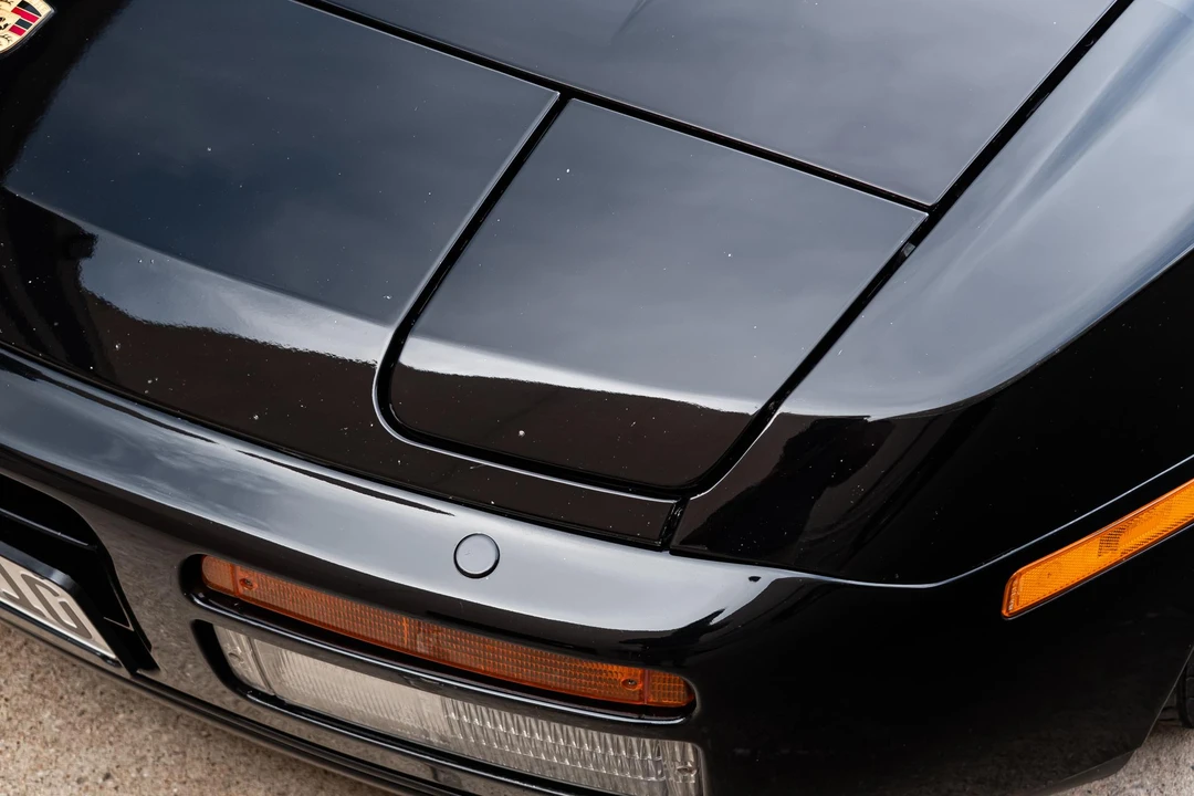 1989 Porsche 944 Turbo - Image 15 of 31