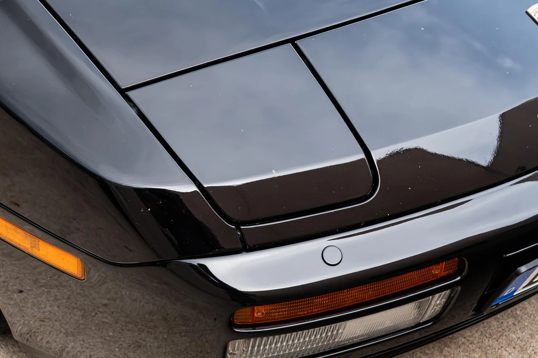1989 Porsche 944 Turbo - Image 14 of 31