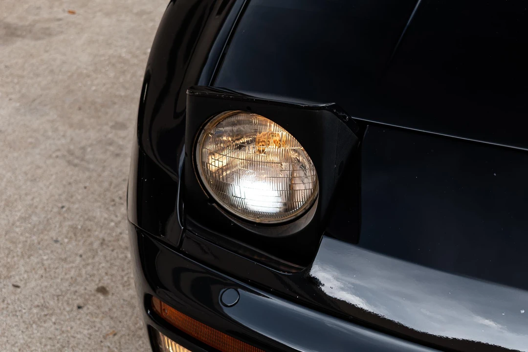 1989 Porsche 944 Turbo - Image 16 of 31