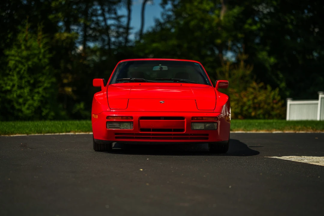 1989 Porsche 944 Turbo - Image 3 of 31
