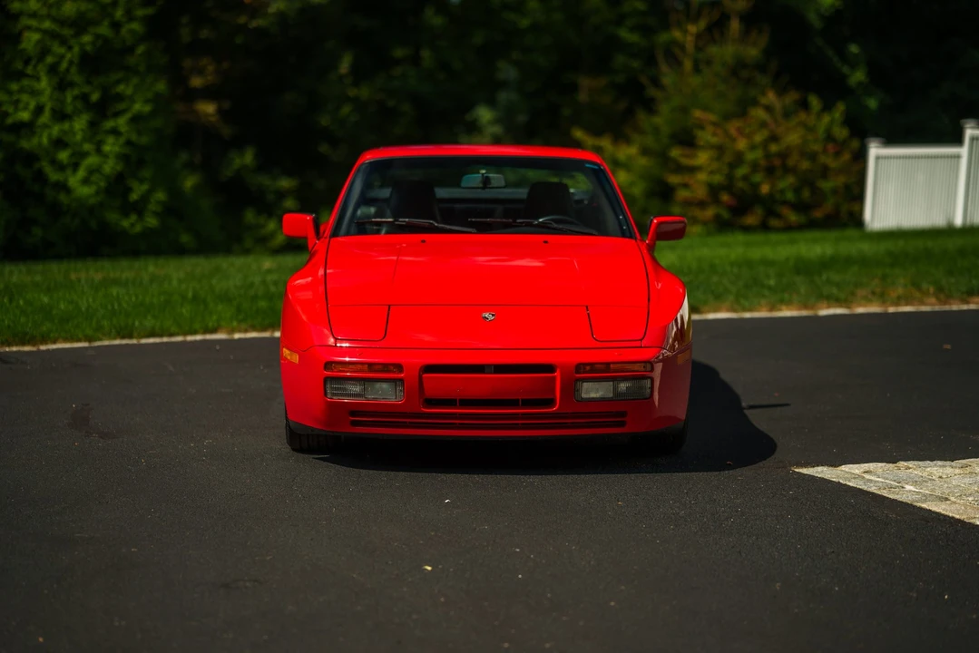 1989 Porsche 944 Turbo - Image 4 of 31