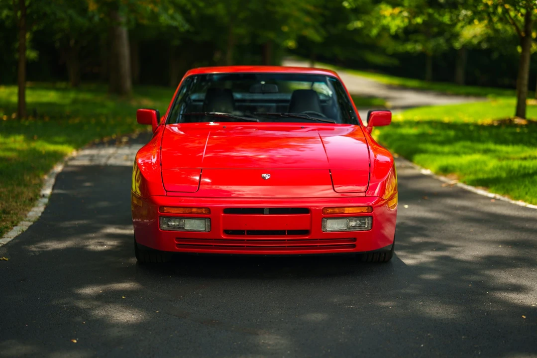 1989 Porsche 944 Turbo - Image 5 of 31