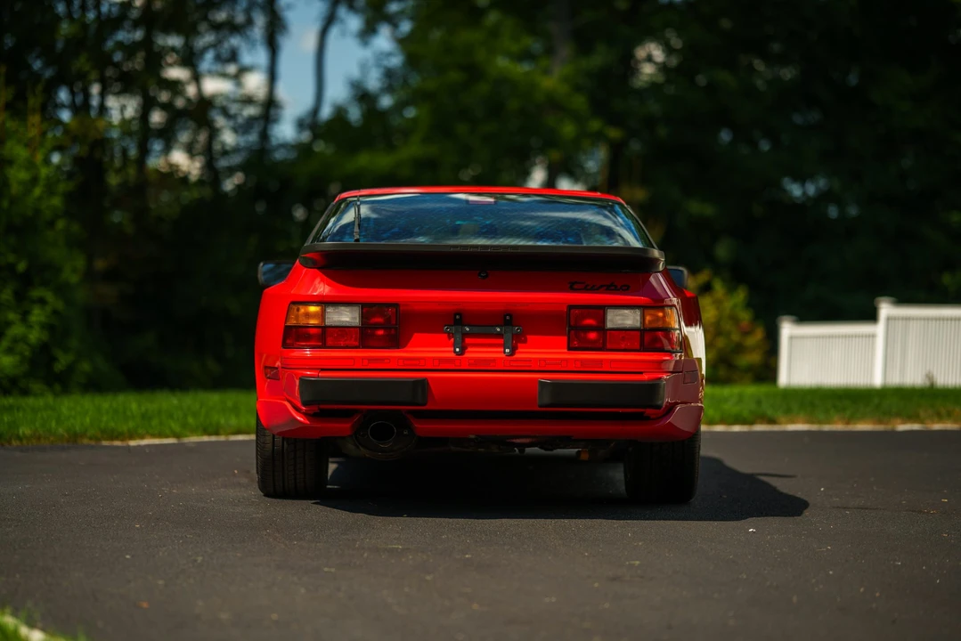 1989 Porsche 944 Turbo - Image 14 of 31