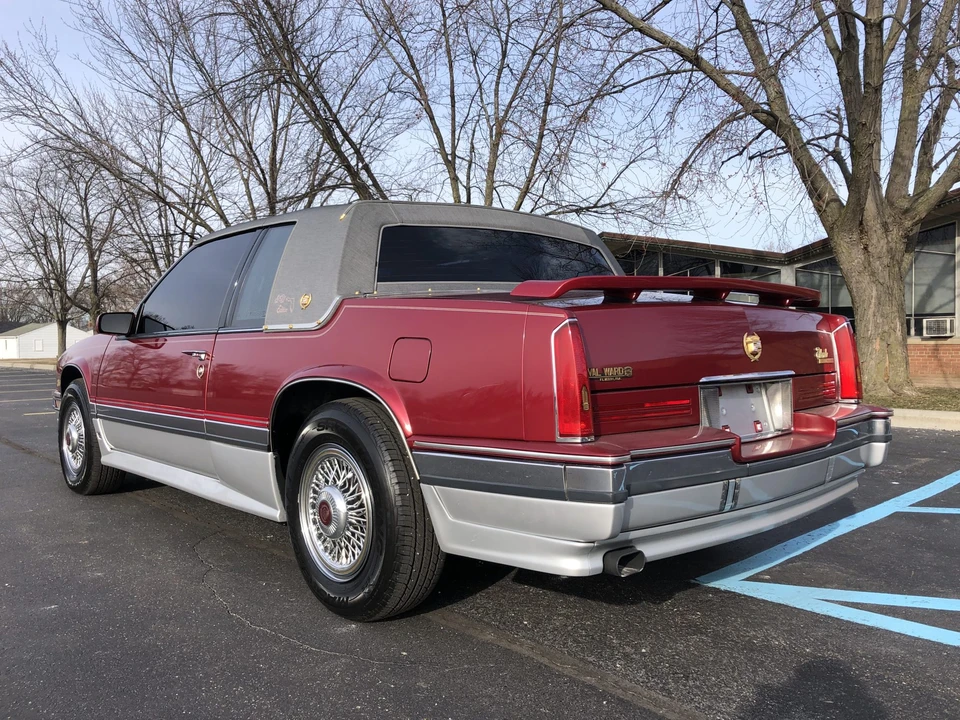 1990 Cadillac Eldorado 11th Gen - Image 25 of 31