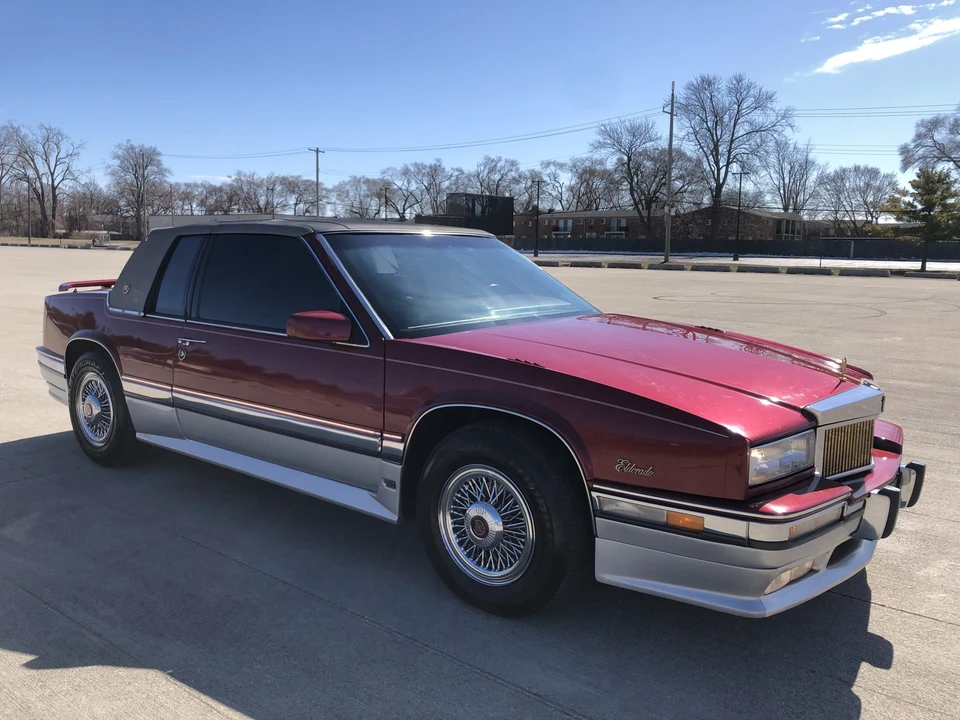 1990 Cadillac Eldorado 11th Gen - Image 15 of 31