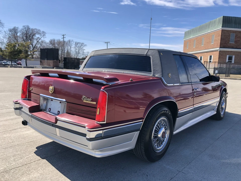 1990 Cadillac Eldorado 11th Gen - Image 12 of 31