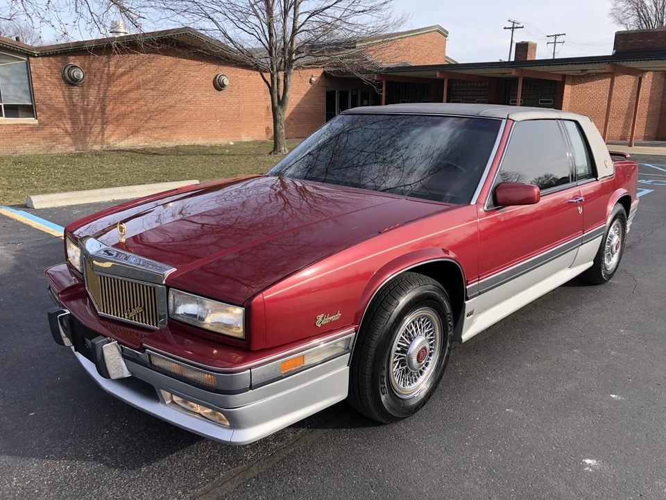 1990 Cadillac Eldorado 11th Gen - Image 20 of 31