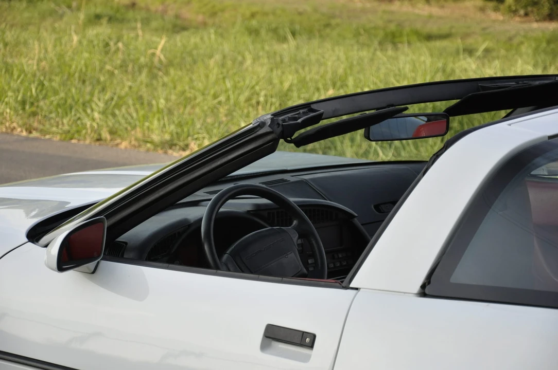 1990 Chevrolet Corvette C4 - Image 31 of 31