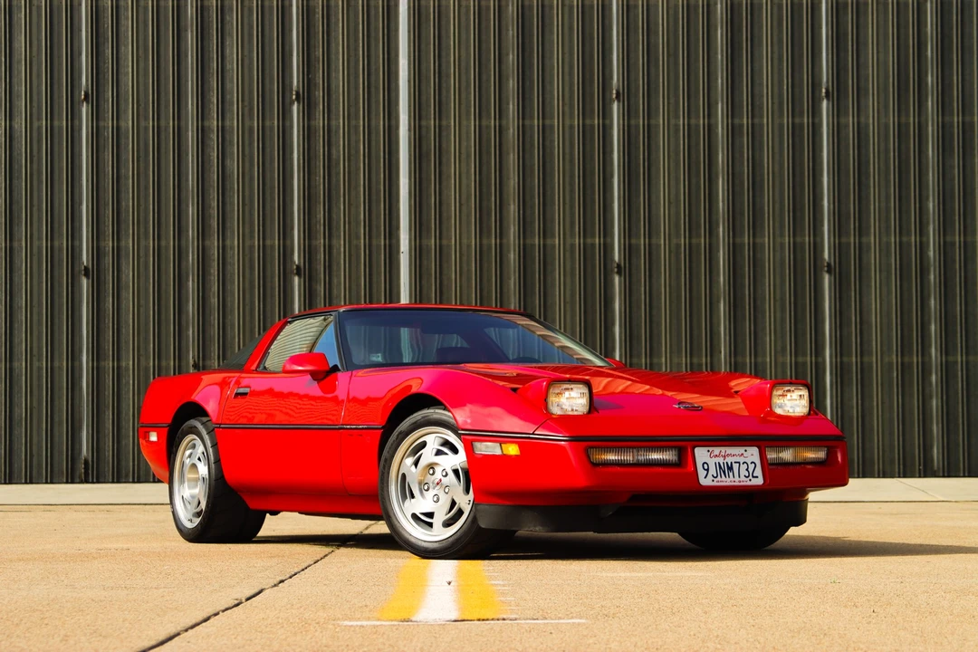 1990 Chevrolet Corvette C4 ZR1 - Image 26 of 31