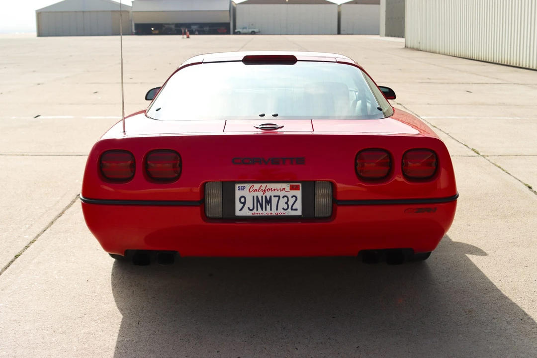 1990 Chevrolet Corvette C4 ZR1 - Image 10 of 31