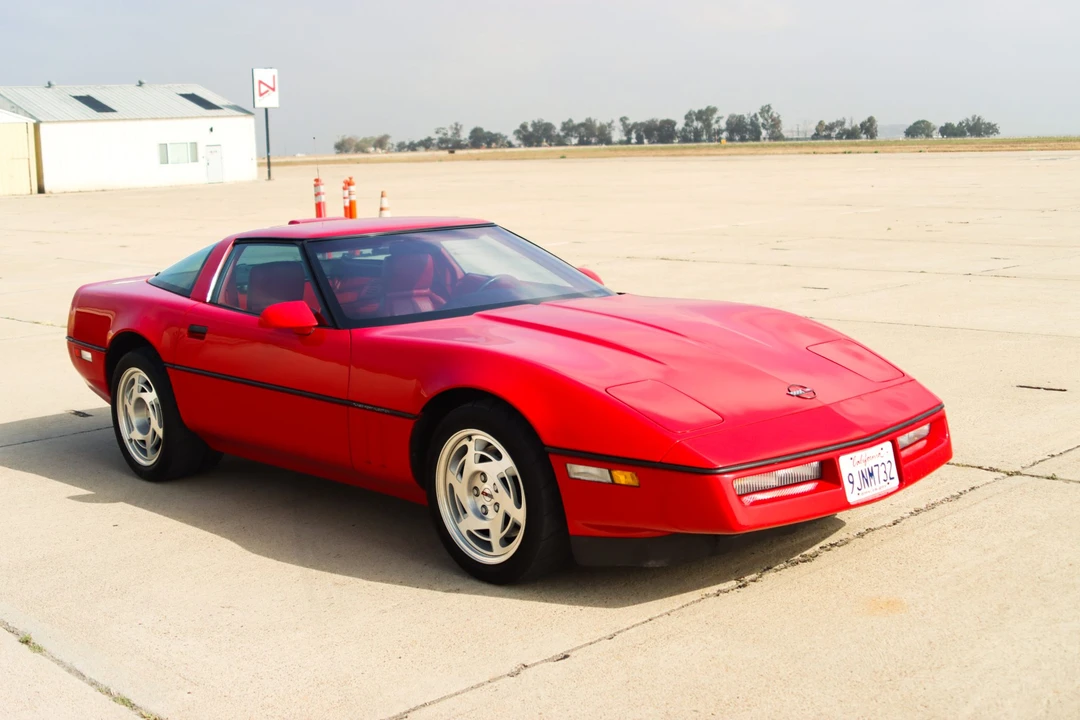 1990 Chevrolet Corvette C4 ZR1 - Image 30 of 31