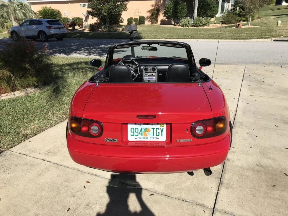 1990 Mazda NA MX-5 Miata - Image 17 of 31