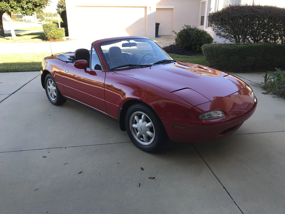 1990 Mazda NA MX-5 Miata - Image 11 of 31