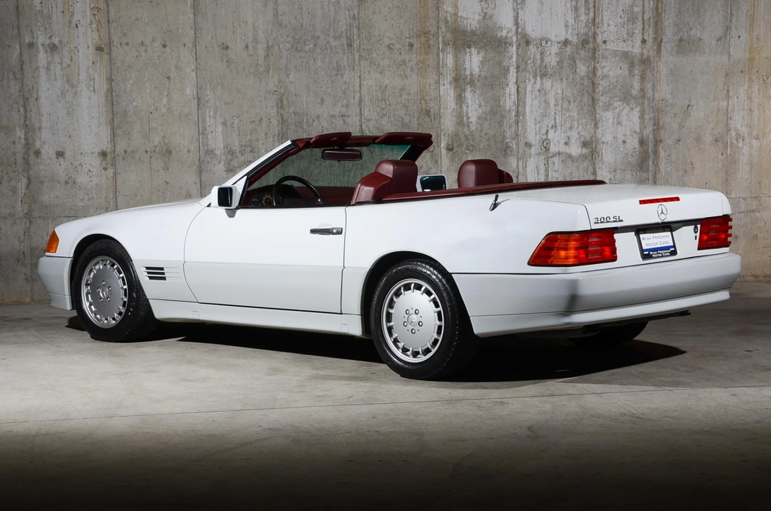 1990 Mercedes-Benz R129 SL-Class - Image 8 of 31