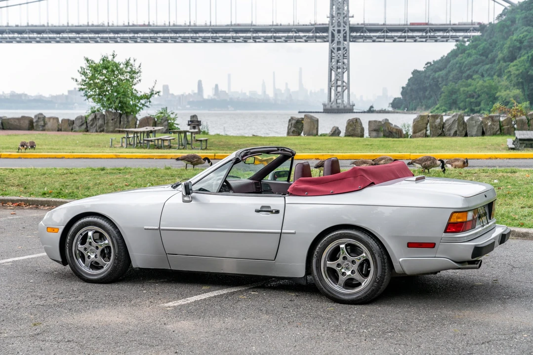 1990 Porsche 944 S2 - Image 4 of 31