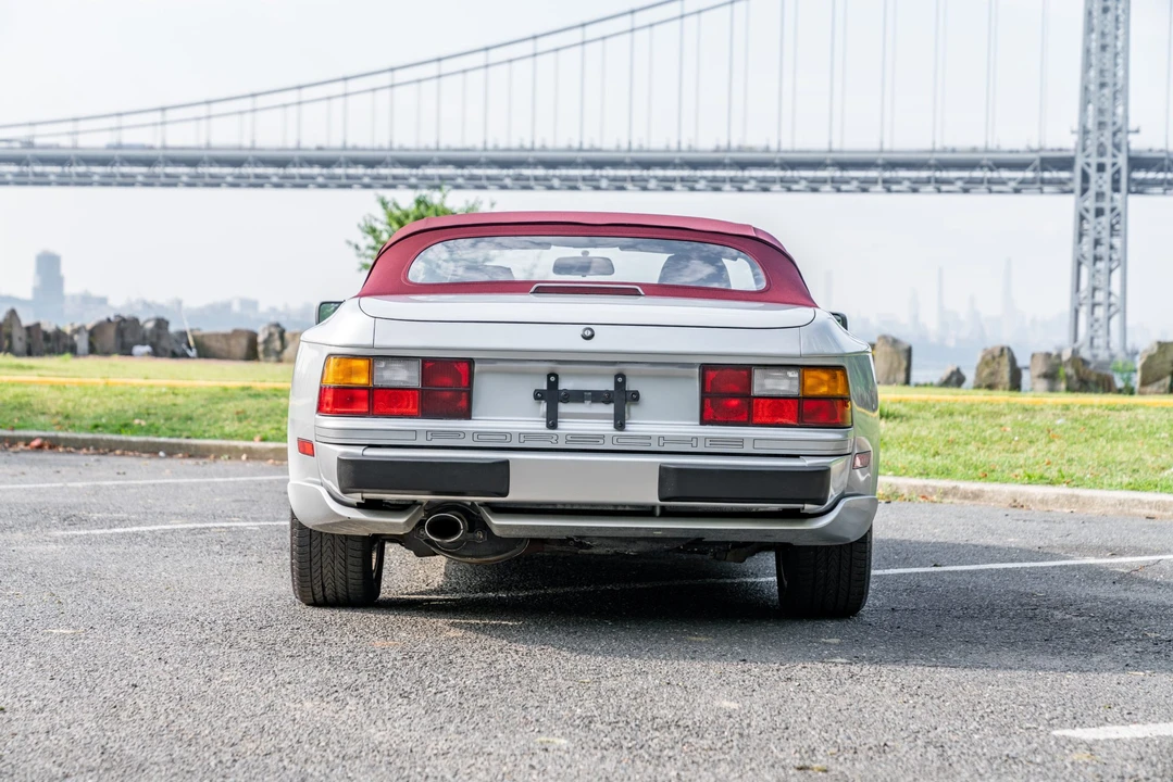 1990 Porsche 944 S2 - Image 13 of 31