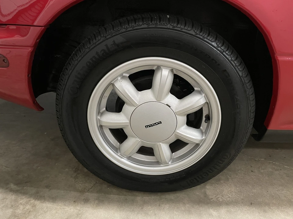 1991 Mazda NA MX-5 Miata - Image 16 of 31